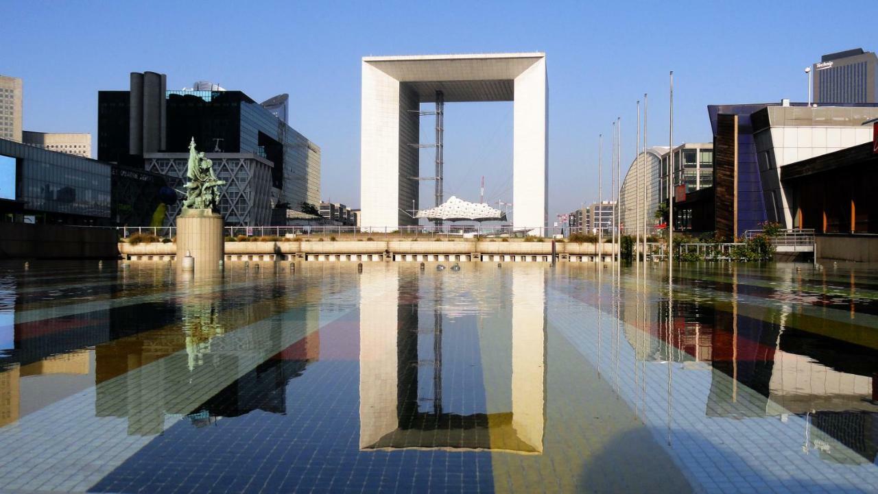 Le Val D'Or & Le Theatre Ξενοδοχείο Suresnes Εξωτερικό φωτογραφία